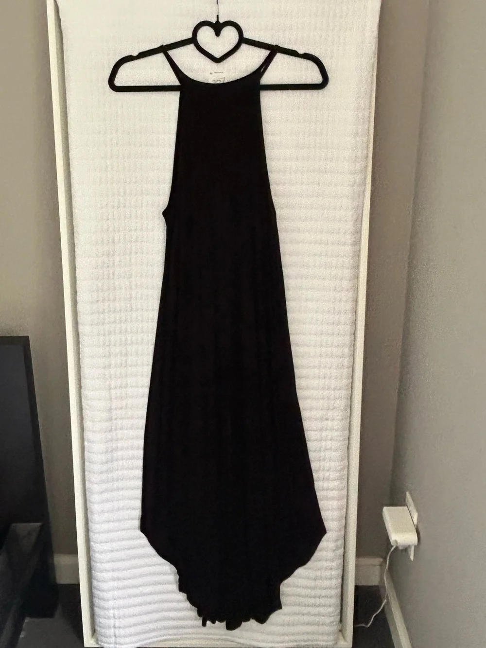 Livi by Olivia Rae Black High-Neck High-Low Maxi Dress - Picture 7 of 9